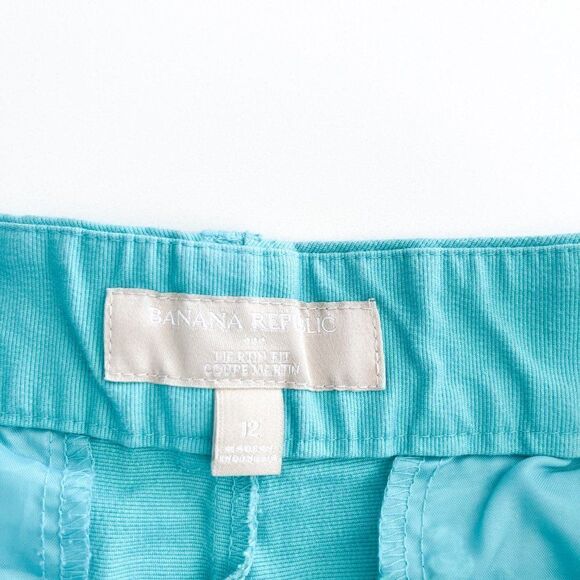 Banana Republic Women's Martin Fit Turquoise Shorts Cuffed Size 12 - Picture 3 of 9